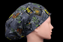 Load image into Gallery viewer, Spooky Gothic Gray Tarots Euro Scrub Cap - Loving Mystic Mantis